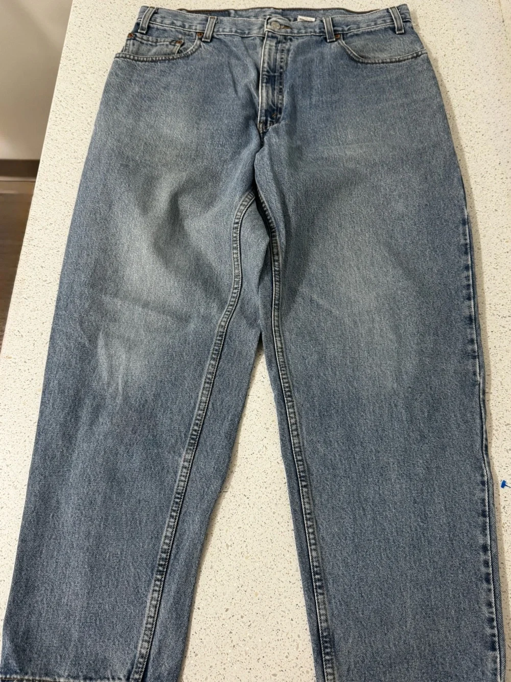 Levis 560 Loose Fit Tapered Leg Jeans Men 36x30 Blue Vintage 90s Work Whiskered